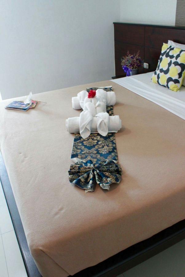 Phuthara Mansion Daire Phuket Dış mekan fotoğraf